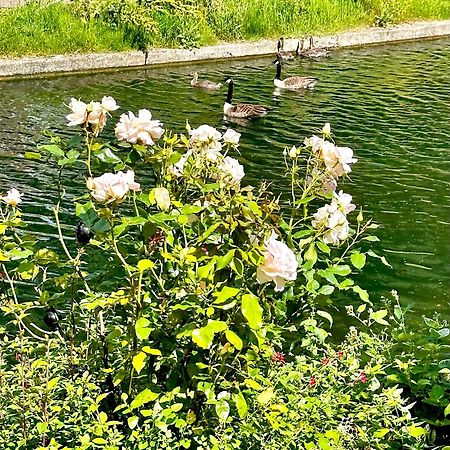 Amazing Location - City Of London- 2 Bedroom Stunning Canal View House With Private Garden,Parking & Balcony Exterior foto