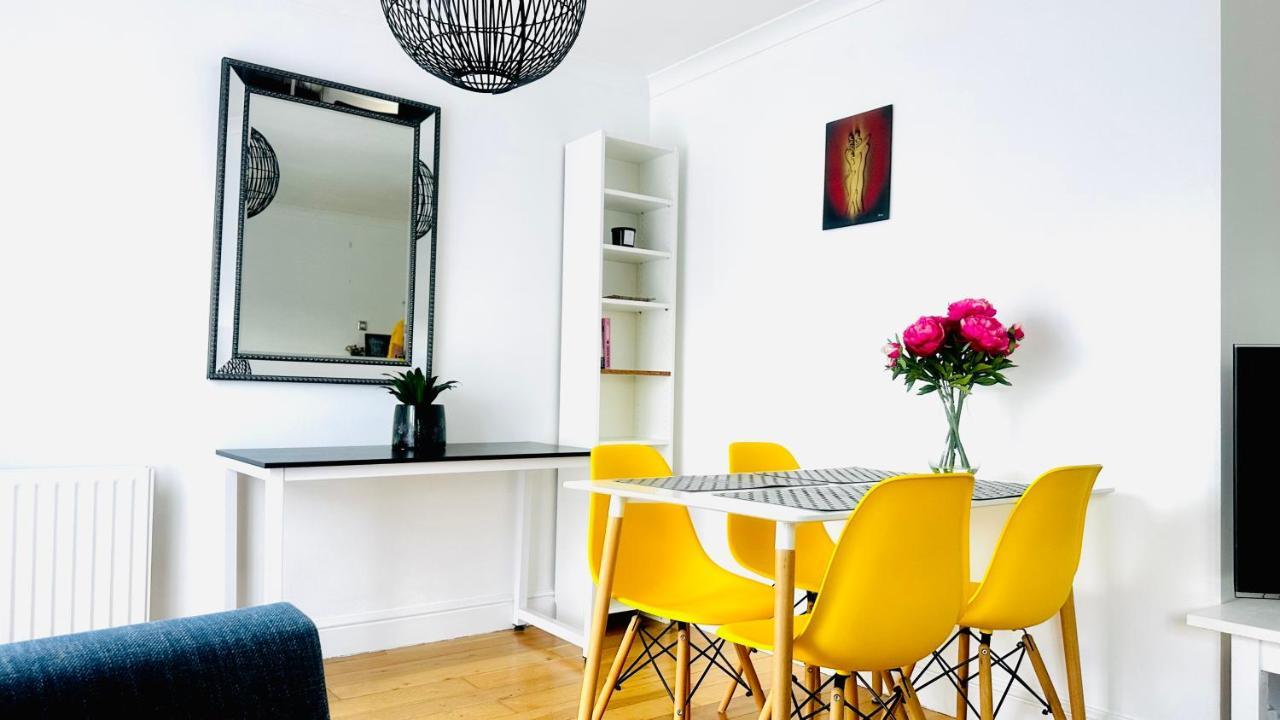 Amazing Location - City Of London- 2 Bedroom Stunning Canal View House With Private Garden,Parking & Balcony Exterior foto